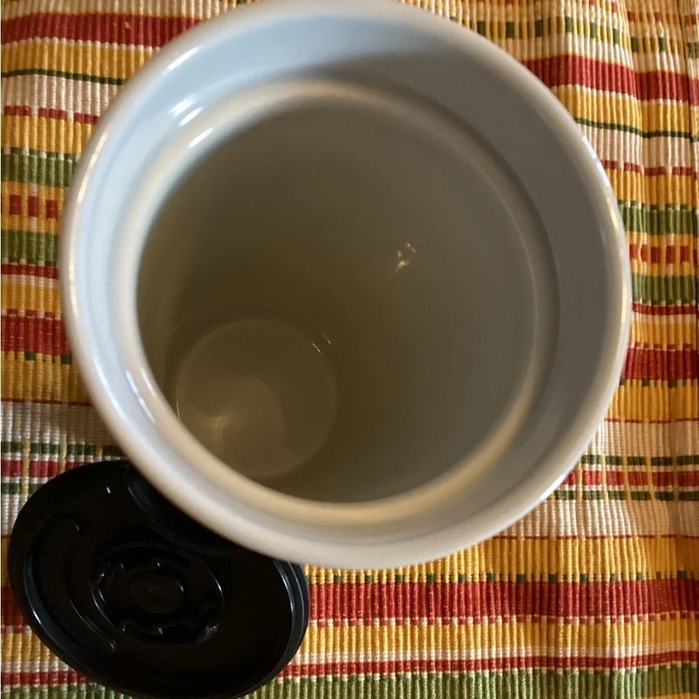 Starbucks mug siren